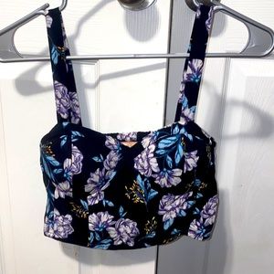 Black floral crop top womens